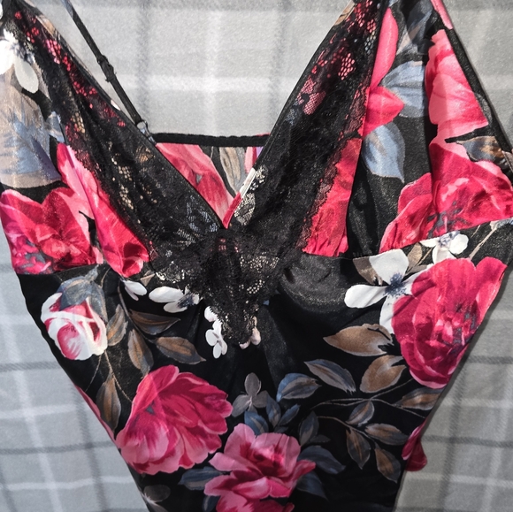 LILAC & LAVENDER NWT 3 PIECE CAMI/SHORT/ROBE XL - Picture 14 of 16